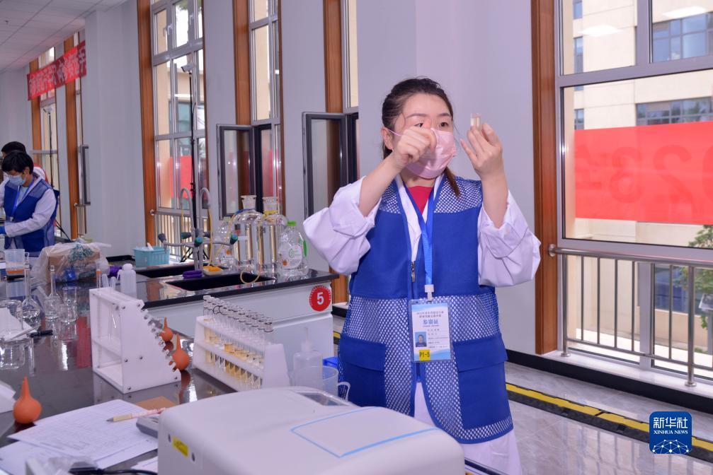 皇冠手机登入网址